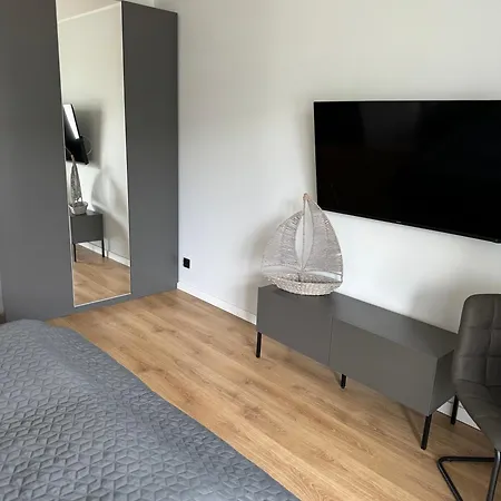 Red Bridge - & Apartment